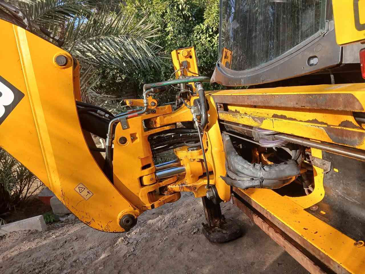 سلام عليكم اخوان
:جي سي بي موديل ٢٠١٥ فول مواصفات كير راجز ٥ نمر سلايت دكمه طسه محرك انجكتر انكليزي المكان كربلاء سنوية بأسمي تحويل مباشر للإستفسار أكثر يرجى الاتصال برقم ‏‪***********‬‏
