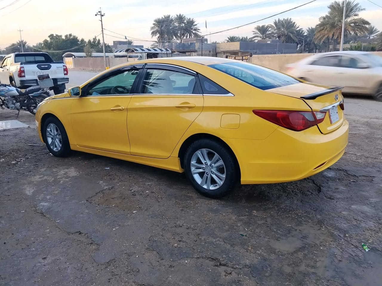 سلام عليكم 
للبيع سوناتا خليجي مديل11 رقم بغداد الماني مشروع وطني سياره جاهزه مكينه 2400دوش لاتنقيص ولابخار كير جيدجدا حداديه امامي وخلفي تخم تايرجديد ويل جديد  دوشمه كاعيه وسفريات وتنته وكشنات قبل كم يوم وادامه كامله سريفس لسياره تبريد قطعتين + تدفه سياره جاهزه لشغل مال جناي سياره بدون ضرر داخلي شواصي لغود مكفولات وصبغته حلوه 
اخوان رجاء المايعجبه لايكسربسياره وشراي يتصل 
مكاني بابل 
السعر 93 بيه مجال 
رقمي ***********
