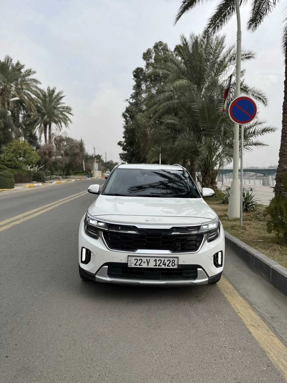 سيلتوس ٢٠٢٤ وارد امريكي
كفالة بدون قطرة صبغ بدون تبديل ماشية ٢٠ الف 
حادثهة فقط دعامية بدون دواخل وبدون ايرباك
فول مواصفات عدة الفتحة
كشنات جلد ، شاشة متص كشنات كهرباء، بصمة ، تشغيل عن بعد ، كشنات تدفئة ، هاند بريك بصمة ، شاشة ، كامرة ، رادارات ٣٦٠ ، شحن وايرلس ، اوتو هولد ، فور ويل ، قيادة ذاتية ، توقف ذاتي ، لد بالدشبول متغير الالوان بلادي ، وبيهة هواي مواصفات بعد
رقم اربيل شرط التحويل
مكاني بغداد الكاظمية
للاستفسار : ***********
