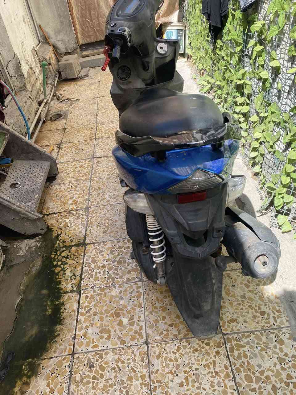 سلام عليكم دراجه جيت ار مكفوله مكينه دراجه تخبل مكينه خرسه بس يرادله شوي ترتيب كفر المامي مبدل باي وقت نص نكره تشتغل المكان  بغداد المدينه الصدر  سعر 700 وبيه مجال رقم ***********
