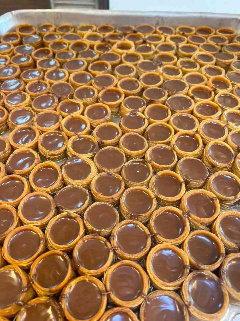 دهين وحلويات 
 {حسين الكفري الشهير }

(كيك ومعجنات

شعريات سوريه 

معجنات ايرانيه 🍪

كيك أعياد ميلاد  حسب الطلب 🎂
متوفر تجهيز أعراس خطوبات 

 

العنوان:

الفرع الأول//كربلاء طويريج حي ضباط شارع العام مقابيل قاعه روز الملكيه 

الفرع الثاني //الحولي مقابيل شارع حي العسكري 

للحجز ولاستفسار//***********
