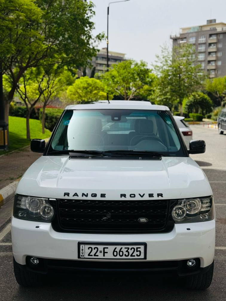 Range Rover Vogue 2012  
 انظف رانج ٢٠١٢ بل العراق 
مكان سيارة سليمانية 
***********
 
سعر مطلوب.  ١٥٤  ورقة شويه مجال...

ماكو هيج نضافة بالسوق 
محرك  بدون سوبر ارغب محرك 
ماشي ١٢٥ الف
سيارة وكالة سردار خليجية ضمان دولي  
**********************
مواصفات/ بصمة /سلايد/داخل قهوائي/كشنات كهرباء 
كشنات تدفئة تبريد /كشنات جلد /كشنات خزن/شاشةكبير /خمسة كاميرا ٣٦٠ درجة/شاشة مال كيج  
دبلات جبريس صاعد و نازل حسب رغبة
CD changer 
DVD 
سيستم صوت سماعات
سترين تدفئة 
ستيرن تحكم فوول اوبشن
اربع نضام قيادة (صحراء و ثلج و جبال و ستاندارد )
گیر (سبورت و عادي و اوتوماتيك)
بريك بصمة
تبريد مركزي تشغيل يسار و يمين و امامي و خلفي مختلف حسب رغبة 
*************************
شروط سيارة 
سيارة علي وضع وكالة ٪؜٩٨ احلي بالواقع
محرك بالشرط علي و ضع بيلادي 
گیر بالشرط  
تاخم تاير و حدادية مكفولة 
مسيرفسة كامل حتي ٦٠ الف القادمة من ناحية (دهن و هيدروليك و فلترات و مي راديتر و دسكات و فلنجات و دبلات و تنضيف حجر بيئة ) 
سيارة ابدا مابي اي مصاريف الحمدالله 
سيارة بإسمي و تحويل حاضر نفس اليوم
فحص و هزة و لوحة و سنوي جديد حتي نهاية سنة ٢٠٢٧ السليمانية, العراق
