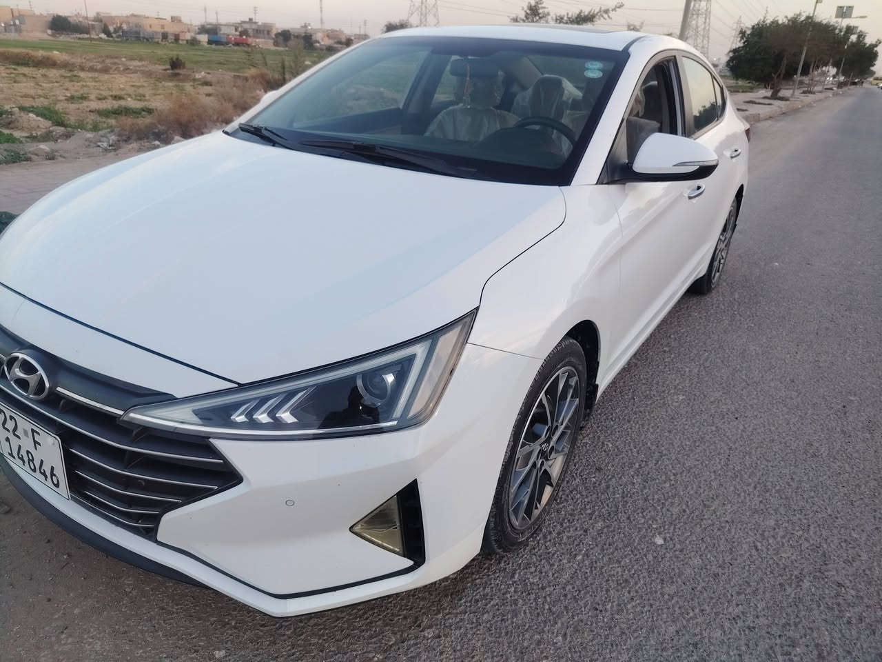 السلام عليكم السعر 158
***********  مكاني بل نجف شارع كربلاء 
النترا ١٩ خليجي فول مواصفات مكاني النجف
رقم أربيل مالكها طويريج  بيها ربع بنيد صبغ والدوسه
وبارد بل جاملغ الخلفي
