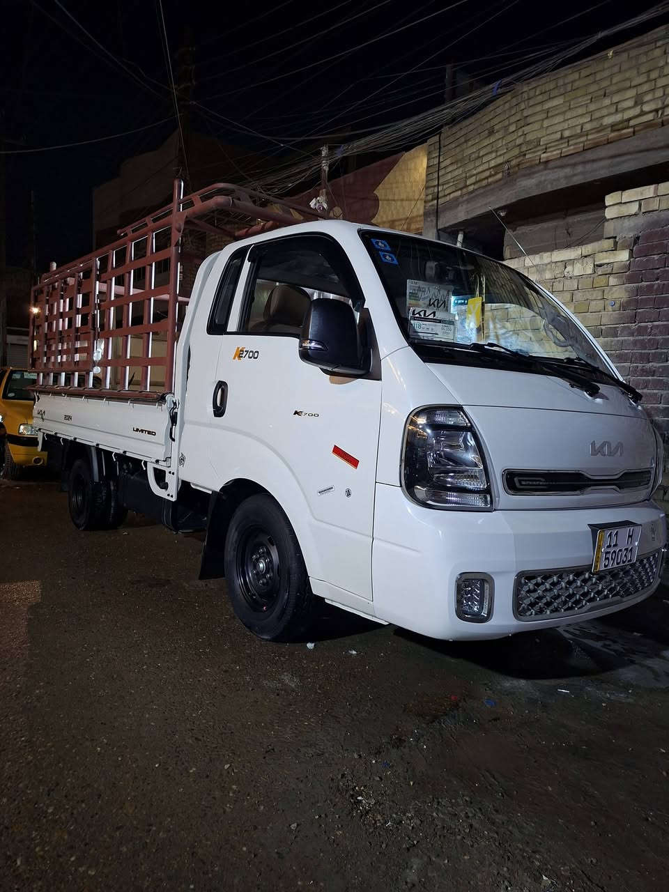 كيه حمل 2700 موديل 24 ماشيه 20 بسمي رقم بغداد سعر165 رقم الهاتف***********
