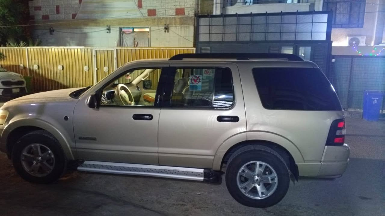 بيع او مراوس 
فورد إكسبلورر 2007 وارد خليجي
رقم سليمانية
محرك 3.5 V6 (6 سلندر)
السيارة كلين تايتل
السنوية للـ 2031
تحويل مباشر
السيارة نضيفة (ما بيها شي)

المواصفات:
كامرة خلفية
تدفئة مقاعد
تبريد مقاعد
مثبت سرعة
مراية جانبية كهربائية
شاشة
تشغيل عن بعد

السعر: 🟧 السعر علق يوصلك السعر 📮
للاستفسار: ***********

#فورد_اكسبلورر #اكسبلورر_2007 #وارد_خليجي #سليمانية #محرك_V6 #كلين_تايتل #بيع_سيارات
