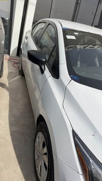 موديل ٢٠٢٥ • ماشي ٢٠٠٠ • ضرر أمامي