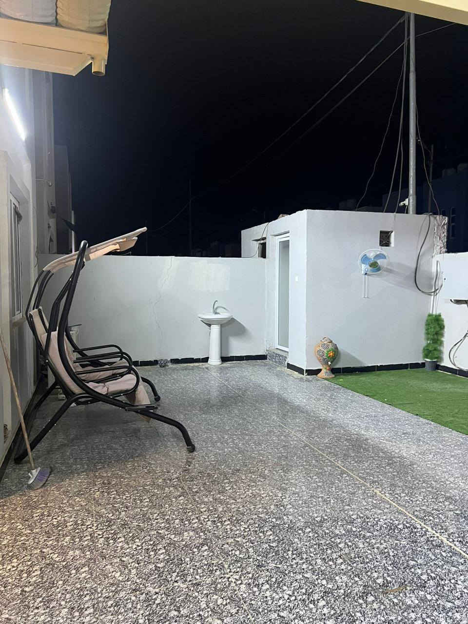 السلام عليكم بيت للبيع مجمع لولؤه ساوه طابقين الاطابق الاول مطبخ حار وبارد وصالتين واستقبال وصحيات داخليه وخارجيه والطابق الثاني غرفتين وصحيات سعره 70 وللشركه مطلوب 109 اقصاده 644 ملاحضه الكاونتر من ضمن البيت


**إذا كنت صاحب هذا الإعلان وتريد حذفه لأي سبب، رجاءا أرسل رسالة إلى الدعم الفني**