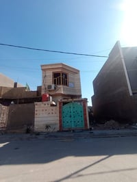 السياسين • بيت • ١٠٠م