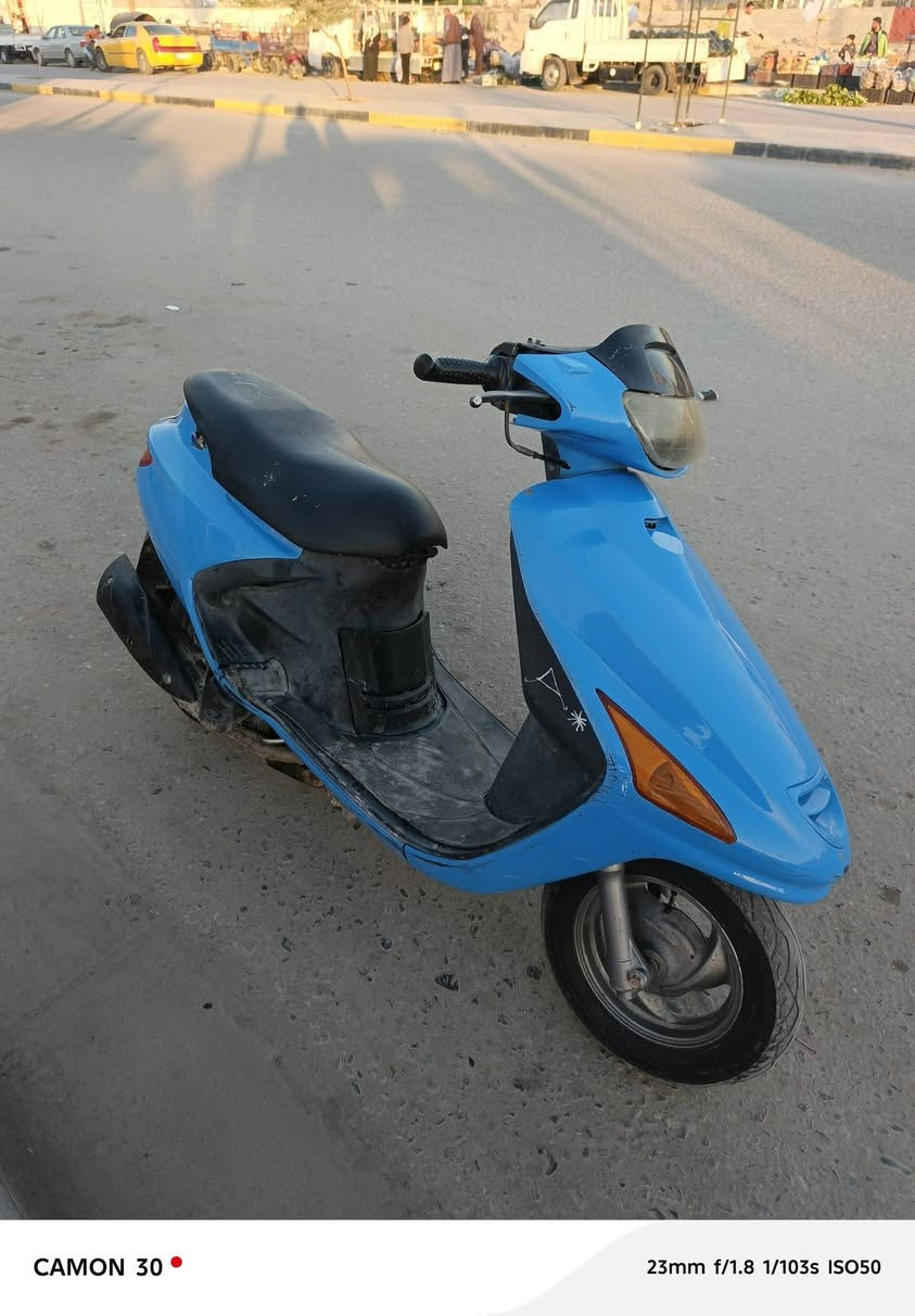 سلام عليكم دراجه فراشه للبيع دراجه جاهزه مكينه ناعمه كهربائيات شغاله ماعده بس باتري مكاني البصرة قضاء المدينه سعر 350 رقم الهاتف ***********
