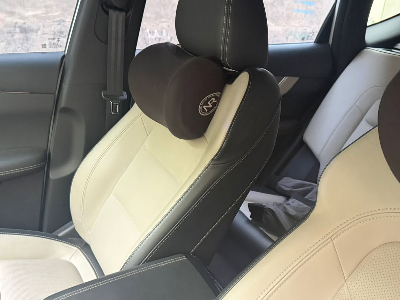 تيغو سفن برو فول مواصفات لاكجري رقم بصرة تحويل مباشر السيارة على وضع الشركة وداخلة بلضمان
التفاصيل:
سعر 145 ورقة خابر و تدلل
🚘موديل 2024
🚘سعة المحرك 1,5L تيربو
🚘مرتبط بناقل حركة أوتوماتيكي 9سرعات
!! AIR BAG 6 عدد🚘
🚘حساسات خلفية
🚘لايت زينون + LED
🚘كشافات
LED بك لايت🚘
🚘حجم الاطار 235/60R18
🚘أاريل نفكيتر
🚘هاند بريك بصمة
🚘مفتاح التشغيل بصمة + ترحيب فتح وإغلاق
🚘دشبول شاشة تفاعلي
🚘شاشة لمس تدعم اندرويد اوتو ابل كاربلي كاميرا دوارة
🚘360 خمس كامرات
🚘المقاعد جلد
🚘المودات والأوامر الصوتية
Cruise مثبت السرعة🚘
Drive Mode أوضاع القيادة🚘
🚘فحص أنظمة السيارة
🚘مقود جلد حياكة رياضي كهربائي متحرك 4 أوضاع 🚘حساسات ضغط اطارات
🚘تبريد شاشة مناخين منفصلين
🚘قطعتين تبريد
🚘التحكم بمقود الكير جويستك
ABS I
🚘أوتو هولد
🚘نظام مانع الانزلاق
👨🏻👨🏻👨🏻👨🏻👨🏻تتسم المقصورة الداخلية ل 5 راكب 
🚗اشارة في المرايا الجانبية قابلة للطي
⚡️ مخرج منفذ الطاقة
Wireless شاحن هاتف⚡️
Bluetooth / USB 
🚘جام سياره حمايه للطفل
🚘فتح جميع جامات سياره من بصمة + تشغيل عن بعد مع التبريد 
مساعد نزول منحدرات
🌈 إنارة محيطية 7الوان
بصمه العدد (2)
الاستفسار على الرقم
+964 780 141 6812
يوجد واتساب
عنوان السيارة
البصرة - الفنجانية
