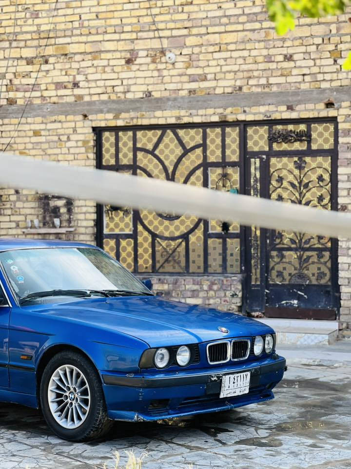 السلام عليكم مستعجل ع للبيع 535رقم كربلاء موديل 91اصل
وارد ياباتي دبل  ارباك قفل سرعه استيرن كهرباء
تحويل مباشر
محرك كير حداديه تخم تاير 
تبريد تدفأه 
حداديه السياره جاهزه
السعر 49  مجال بسيط 
العنوان الدوانيه ***********
