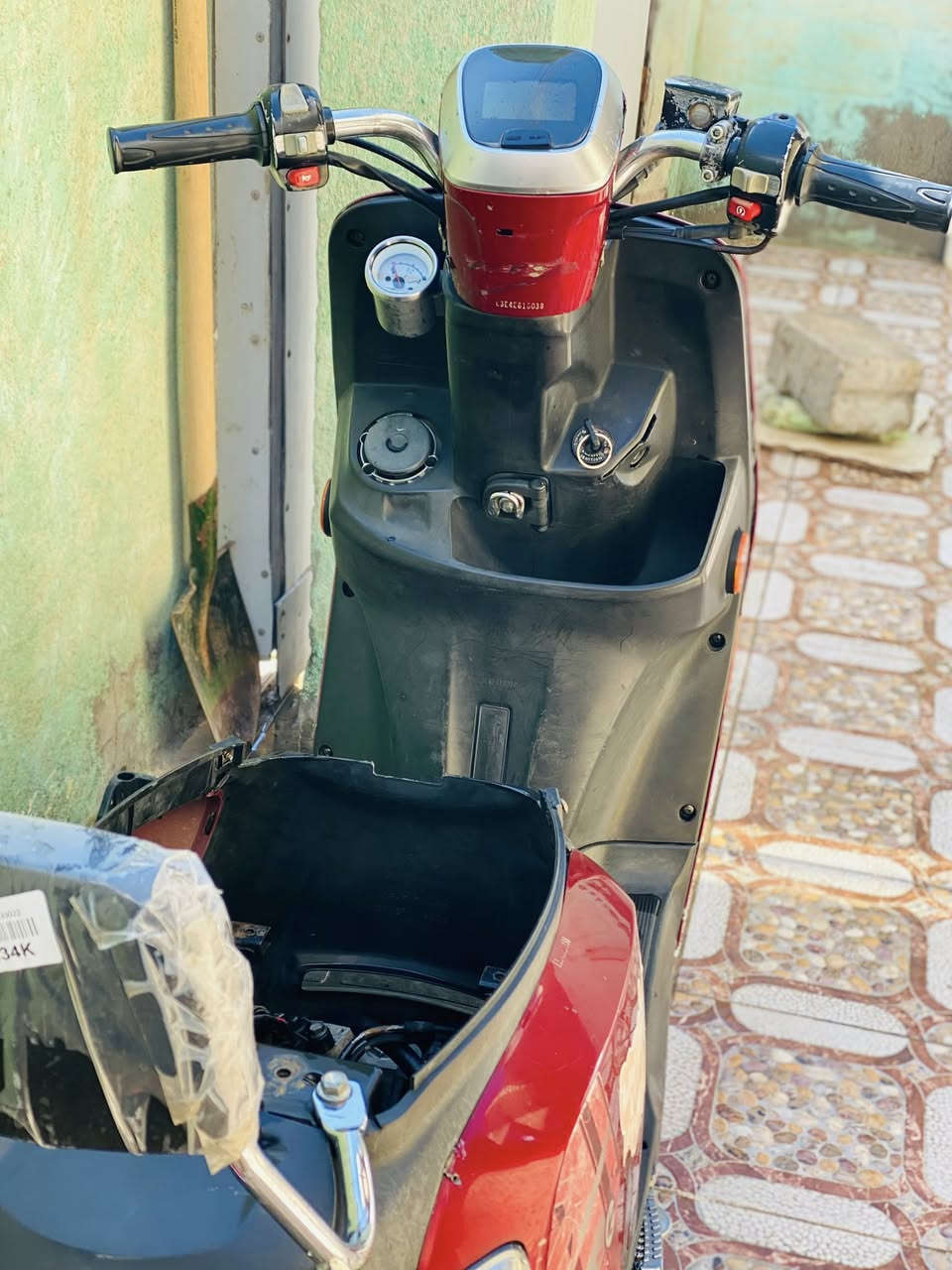 سلام عليكم دراجه بوليس مصطره للبيع كفاله عامه اي نقص مابيه. كفاله ختم واحد من طول لطول  لسعر.    700
بيه مجال قليل لاستفسار تصل ***********
مكاني بابل حصوه جوه جسر الحصوه  تصل بيك خير وتللل
