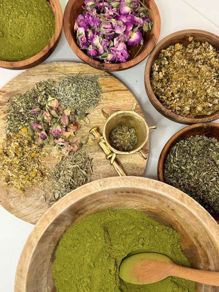 🌿💚 سدر طبيعي للعناية بالشعر 💚🌿
إذا تريدين شعر صحي وكثيف بمظهر أجمل، السدر من أشهر المكونات الطبيعية للعناية بالشعر ✨
💚 يساعد على تنظيف فروة الرأس 💚 يمنح الشعر مظهراً أكثر كثافة وحيوية 💚 يساهم في تقليل مظهر التقصف والهيشان 💚 يترك الشعر ناعم ومرتب
دللي شعرج بعناية طبيعية من جذوره للأطراف 🌿✨
📩 للحجز والاستفسار راسلينا هسه
ليان بيوتي 💚🌿


**إذا كنت صاحب هذا الإعلان وتريد حذفه لأي سبب، رجاءا أرسل رسالة إلى الدعم الفني**