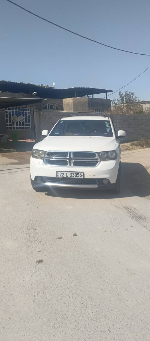 سلام عليكم 
للبيع دوج دورنكو مديل2013وارد خليجي
سياره نضيفه سنويه جديده رقم اربيل 
عنوان البصره 
سعر210بيه مجال بسيط

الرقم***********
