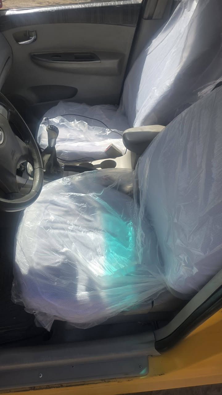 مديل 2013مصفره هيه وضريبه وكيرعادي تبريد شغال مكينه بلادي سعر37وبيه مجال بسيط تصال علاهاذارقم ***********
