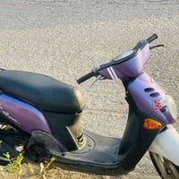 دراجه فله الدراجه صارله شهر نازله من الرمبه نضيفه نكره الدراجه للتواصل...