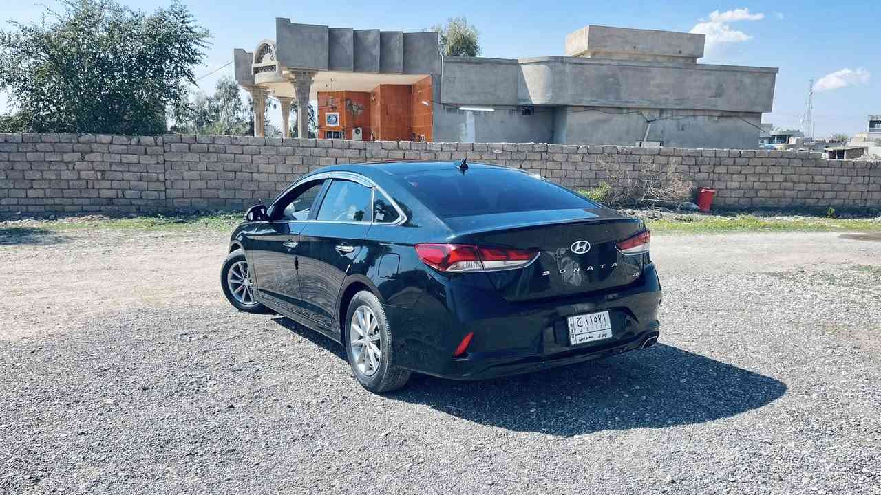 السلام عليكم 
سوناتا ٢٠١٨
خليجي فول مواصفات 
كلين بدون صبغ ولا طخه 
تبريد قطعتين محرك ٢٠٠٠
سعر ١٦٧ بيه مجال رقم ***********
