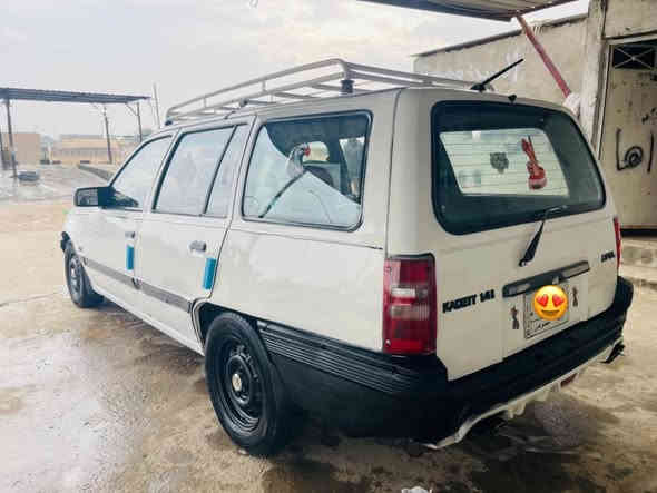 للبيع 
اوبل كاديت ستيشن رقم انبار مشروع وطني 
محرك كير بشرط 
صدر جديد 
تخم تاير جديد 
سياره جاهزه وجديده 
مكان السياره الانبار .حديثه 
السعر / 25 وبيها مجال 
للاتصال/‭0781 066 4055‬
