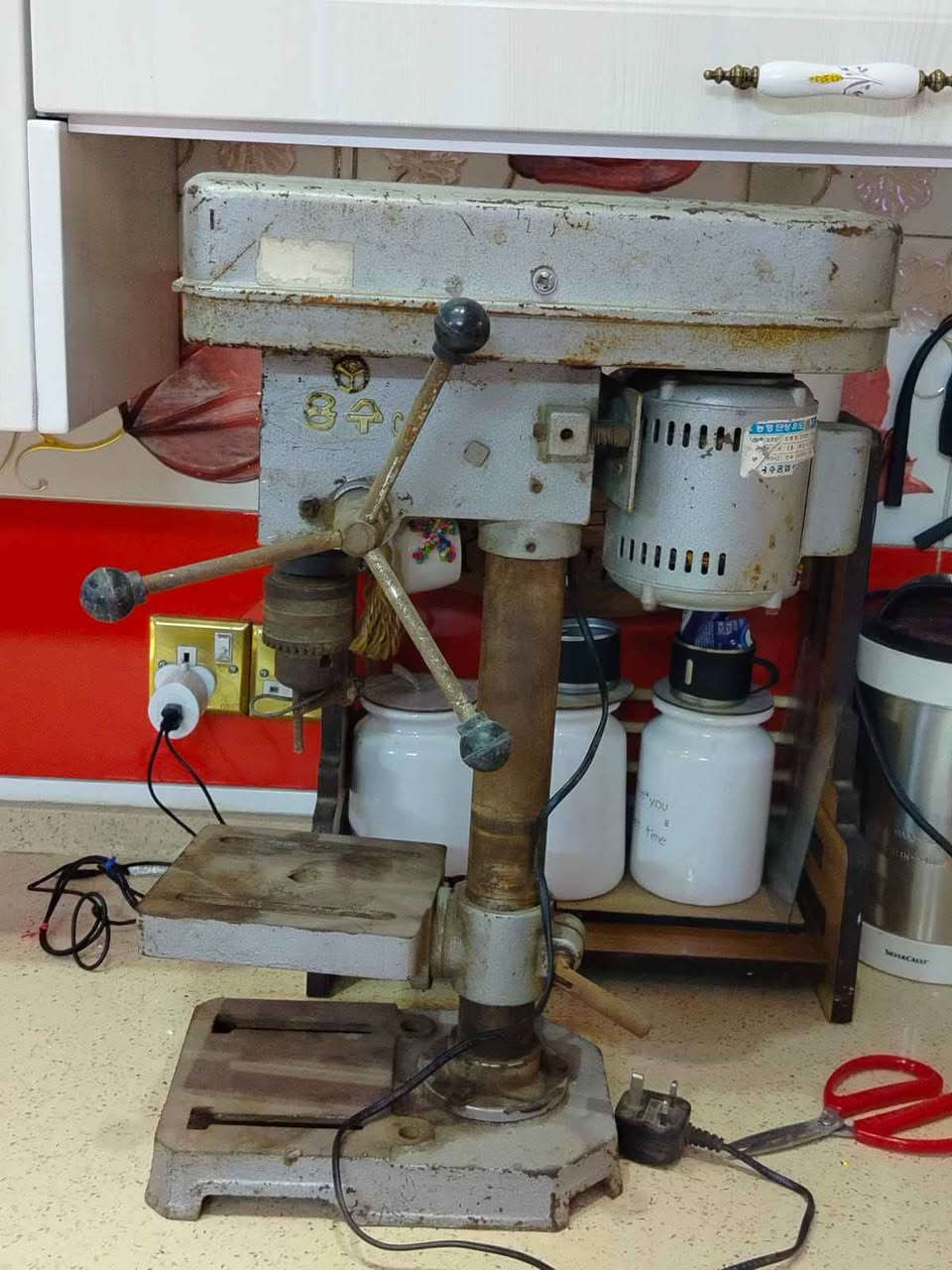 ‎دريل مال شركه عامه ياباني استخدام قليل  مال بيت سعر 250 بغداد‎ بغداد, العراق


**إذا كنت صاحب هذا الإعلان وتريد حذفه لأي سبب، رجاءا أرسل رسالة إلى الدعم الفني**