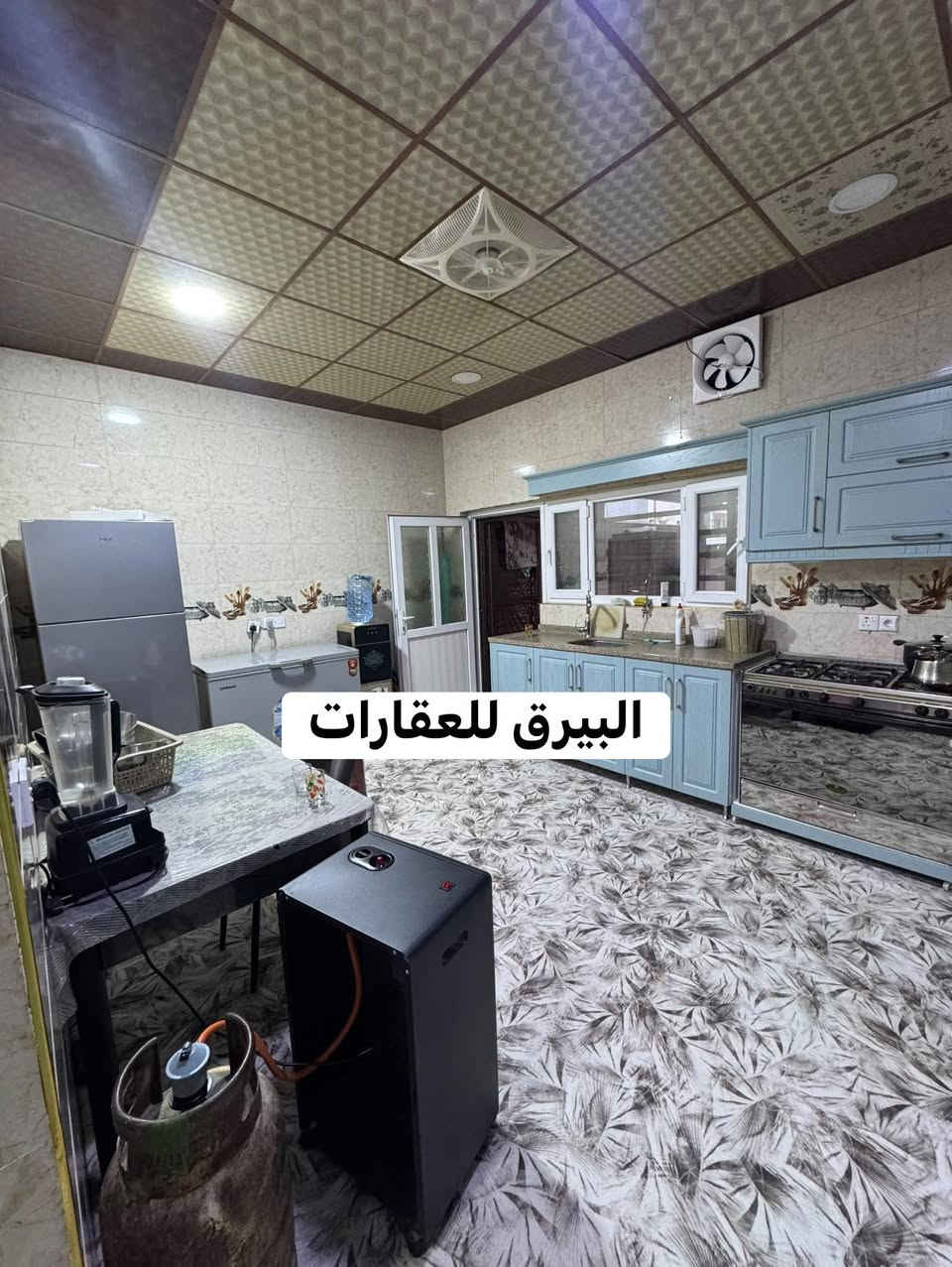 إعلان رقم ( 462 )

#دار للبيع طابق واحد بناء حديث  موقع جدًا مميز  على شارع عريض
 

( طابو ملك صرف ) 

#العنوان كركوك  - طريق بغداد - مجمع الأمل - خلف المحكمة الجديدة

#المساحة 200  متر الواجهة 10 إتجاه القبلة 

 غرف نوم عدد 2 - استقبال - هول - مطبخ حار بارد - صحيات  - كراج سيارة - 
العقار #حصرًا لدى مكتبنا 
بأمكانكم عـرض عقارتكم لدينا سواءً كانت #بيــع أو ايـجـار 

 للاستفسار الاتصال *********** رشوان المفرجي 

 يتوفر واتساب - تلكرام  

او مراجعة مكتب [ البيرق للعقار ]حي عدن سايدين مدينة العاب كركوك  قرب جامع تحسين صوراني مقابل ثانوية امداد للبنات
