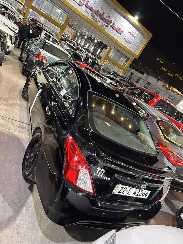 نیسان فیرسا 
مودیل 2016
2پارچەی بویاخە
رەقەم وسەنوی نویە
گیرو مەکینەی بەشەرتە تەقەورەقەی بەشەرت
ناونیشان هەولیر
ژ،م *********** أربيل, العراق
