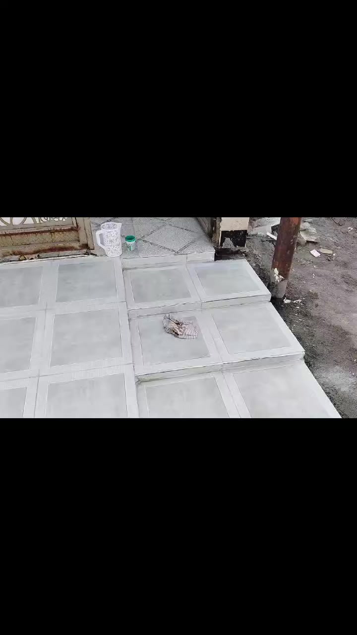 سلام عليكم ورحمة الله وبركاتة
اصطه سيراميك و جص متفرغ نشتغل عل متر 
هاذا نموذج من العمل أنشاء الله اينال اعجابكم نشتغل داخل كركوك للتواصل والمراسله ***********
