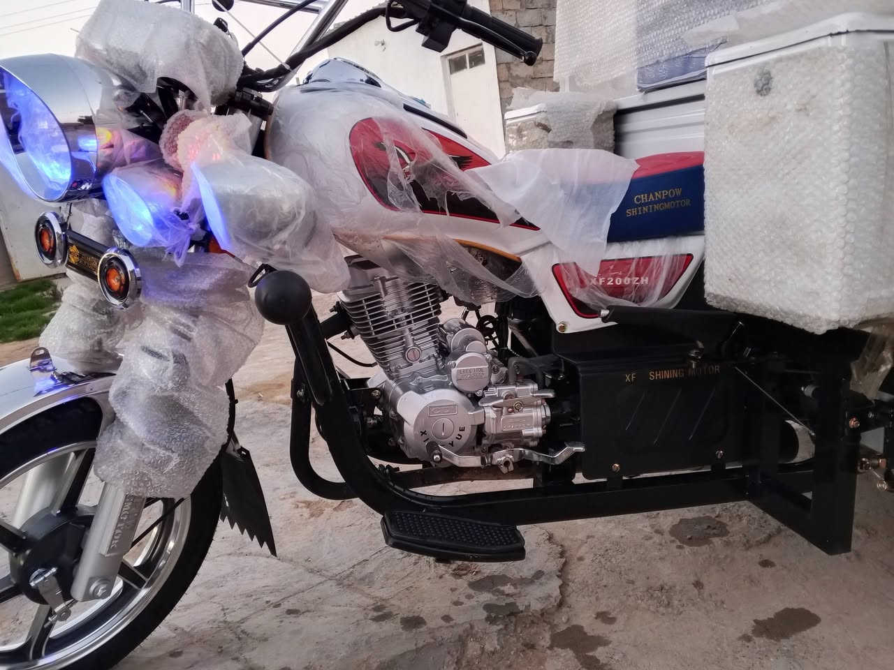 السلام عليكم
للبيع ستوته ام الطير موديل 2026زيرو زيرو

ويل صب تاير13 دشبول الكتروني 

مكينه 200cc

للاتصال *********** مكاني ديالى الخالص
