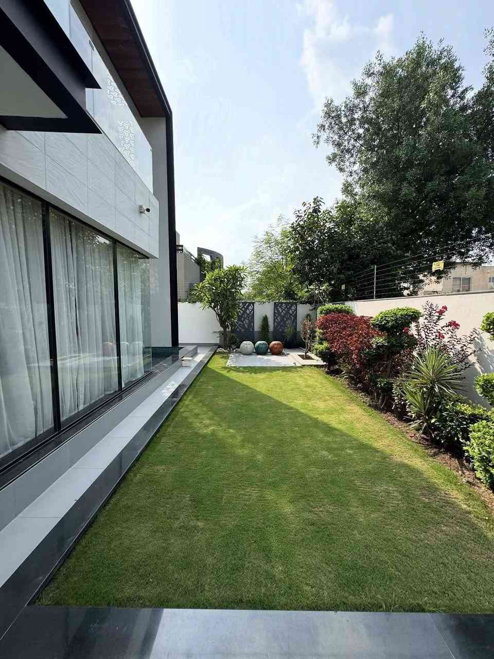 السلام عليكم ورحمة الله وبركاته
​🌿 حديقة بيتك.. واجهتك الجميلة برعاية احترافية 🌿
​هل تبحث عن إطلالة مميزة ومرتبة لحديقتك؟ نوفر لك أفضل كادر متخصص في قص وترتيب الحدائق بمدينة بيجي، وبأسعار مناسبة جداً ومنافسة
​✨ لماذا تختار خدماتنا؟
​القص حسب رغبتك: نلبي طلبك بدقة، سواء كنت تفضل العشب (ناصي جداً) أو بمستوى (وسط)
​خدمة هادئة وموفرة: الآلة الحديثة المستخدمة في القص تعمل على الكهرباء الوطنية والمولد معاً، وتستهلك 3 أمبير فقط، فلا تشيل هم الطاقة
​سرعة واستجابة: لا تتردد ولا تحتار، سارع بالحجز الآن ونصلك بأسرع وقت ممكن
​📞 للحجز والاستفسار:
​تواصل معنا مباشرة عبر الاتصال أو المراسلة:
​رقم الهاتف: ***********
للمراسلة الفورية عبر الواتساب اضغط هنا:
https://wa.me/9647878433389
