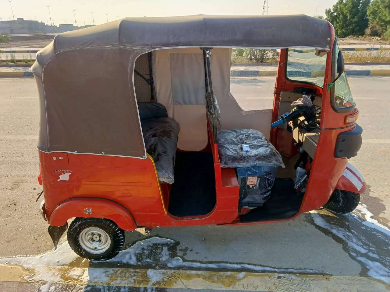 تكتك للبيع موديل 20 رقم وسنوية مكاني كوت رقم ***********
