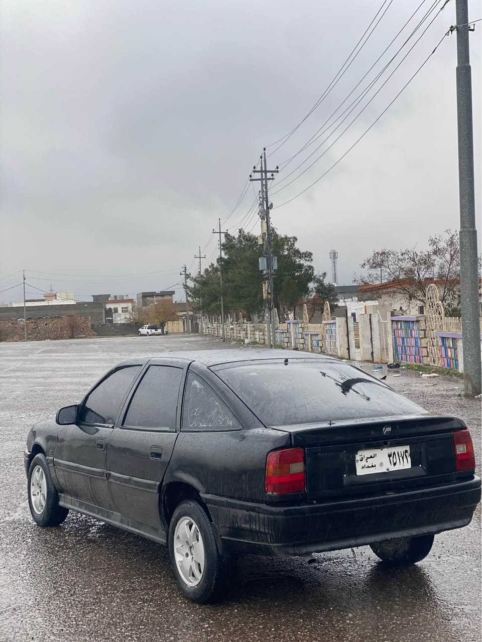 فيكتراي ١٩٩١ 
مةكينة ١٨ 
گير عردي 
سلايد 
پاوةر 
Abs
تةبريد گةرم 
جوار ويلي لؤك 
كارةباي بة شةرت 
توند تؤلي بة شةرت 
كوشن و بةرةدةرگاني هةموو نوية 
دةعامي بؤ دةعامي سةيارةكة بة شةرت 
پشت و پيشي كةبسة 
خايسي نية و هةمووي جاك كراوةتةوة 
سةيارةكة زؤر جايزة و بي مةسروفة
شوين كؤية
***********
*********** كويسينجاك, أربيل
