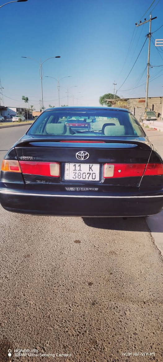 للبيع كامري موديل 2000
رقم بغداد دولي
هزه وتحويل جديد
سنوية لل3031
محرك وكير مكفولات
6 سلند. 
صدر امامي وخلفي جديد.
تدفئه تبريد.
مصبوغة عام.
السعر 60 ورقة وبيها مجال.
مكان السيارة صلاح / الضلوعية
رقم الاتصال (***********)
(***********)
