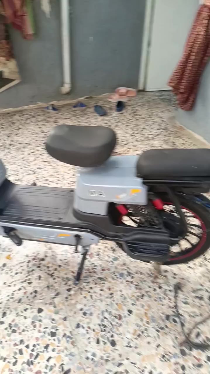 , دراجه شحن 24
السعر 175
***********
