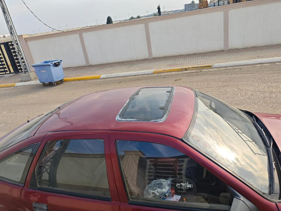 سلام عليكم اوبل فكتره مديل 90 كير مكينه استوهن مجفتات حداديه كامله تخم تاير رقم كربله السعر 35 وبيه مجال 
***********
