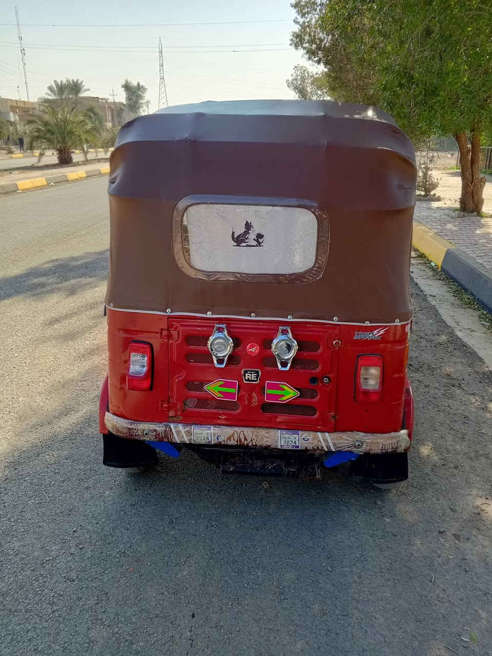 السلام عليكم تكتك للبيع موديل 18شهر 12اوراق مو رقم شركه لمصطفى تكتك نضيفه مكينة  عشرين لأ تنقيص ولا تبخير مكاني ديالى خان بني سعد وهذا رقمي ***********
