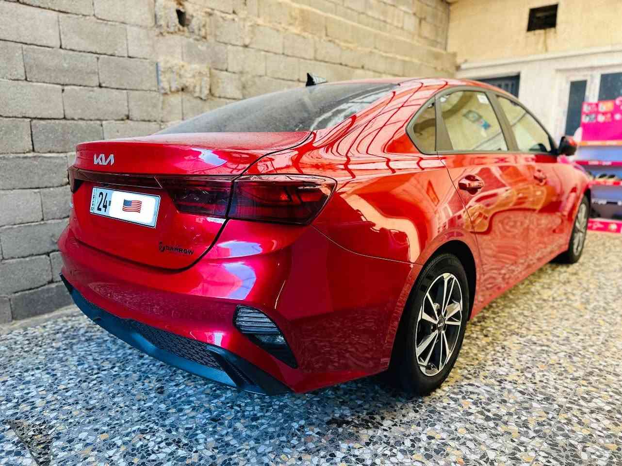 سلام عليكم 
للبيع كيا فورتي 2023 ماشيه 23
وارد أمريكي حادثه بارد بجنطه لاصبغ ولا تبديل ولا تكحيل كفاله عامه سياره موصفات نص فول السعر 172 وبيه مجال 
رقم دهوك شرط تحويل وغرمات 
مكاني كربلاء شراي يتصل ***********
