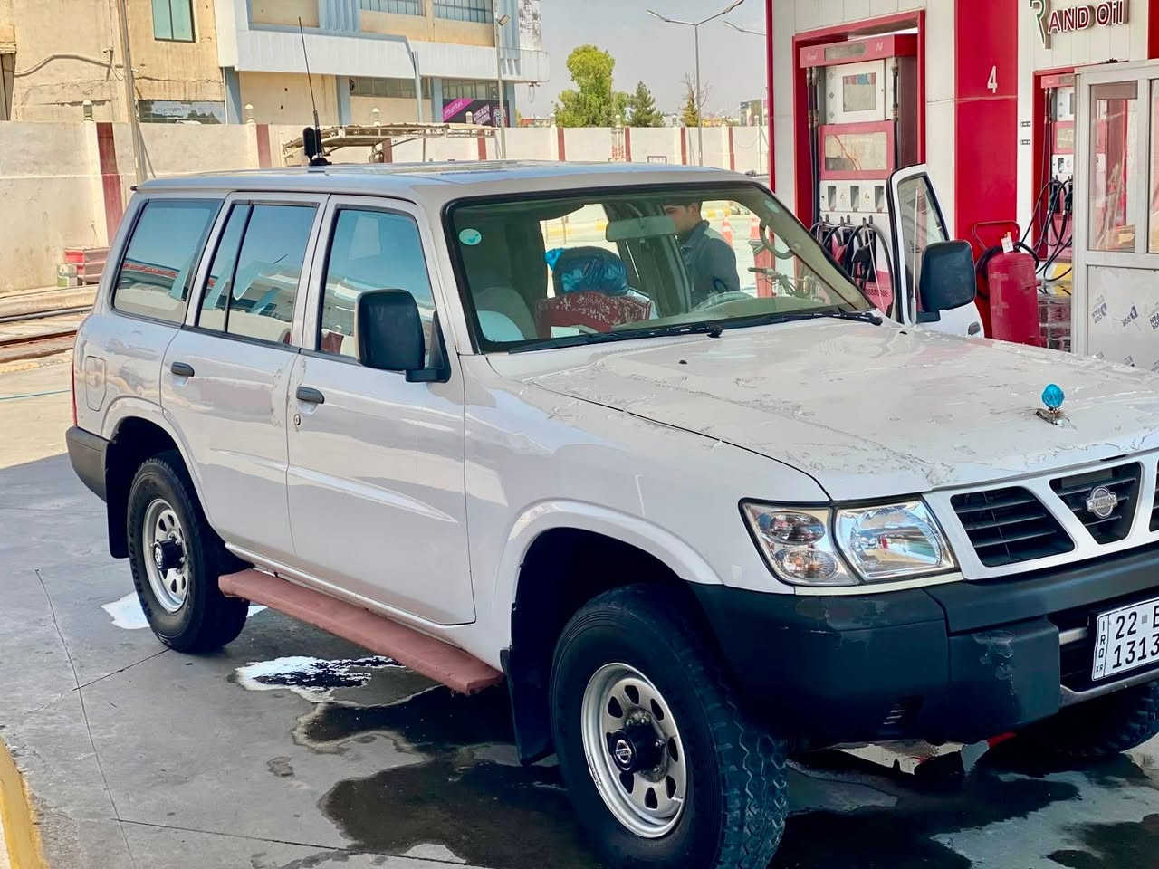 نيسان باترول موديل ٢٠٠١
صبغ اربع قطع بدون حادث غاز بانزين السياره جديده شرط التحويل او الوكاله السياره حرة تبريد ثلج شرط كير مكينه اكسل دفتر بانزين سنويه جديده الحد 2029 سياره ماشاءالله مابيه مصرف الف دينار العنوان ا.  السعر ١٢٠ وبيه مجال كركوك // ***********

