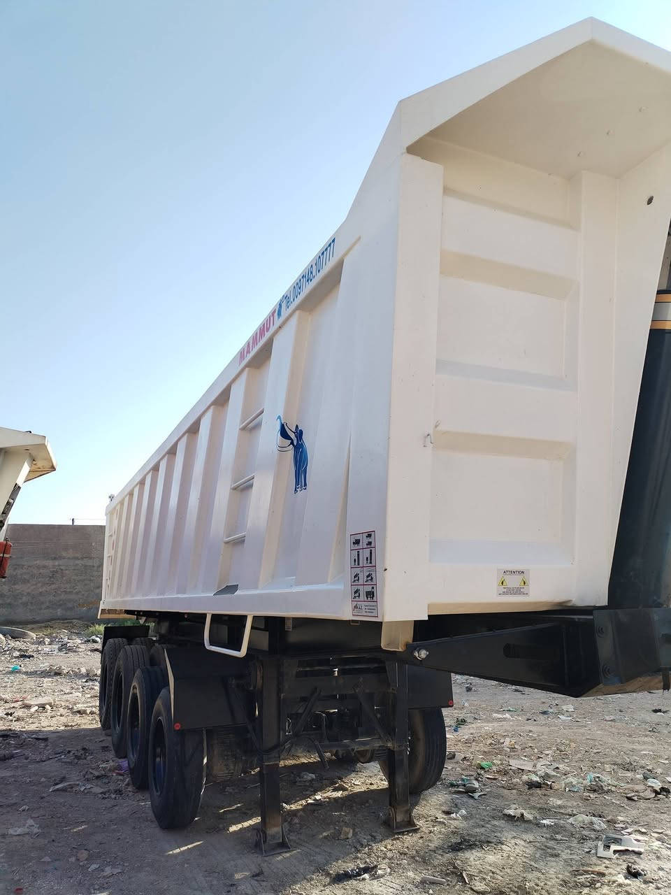 عربانه حداديه للبيع ماموت ذرعه 32  دناكير 14 الثالث ول رابع ول مجموعه بيبي دناكير 16 عربانه جديده رقم الاستفسار 👈 *********** 👉    180 وبيه مجال
