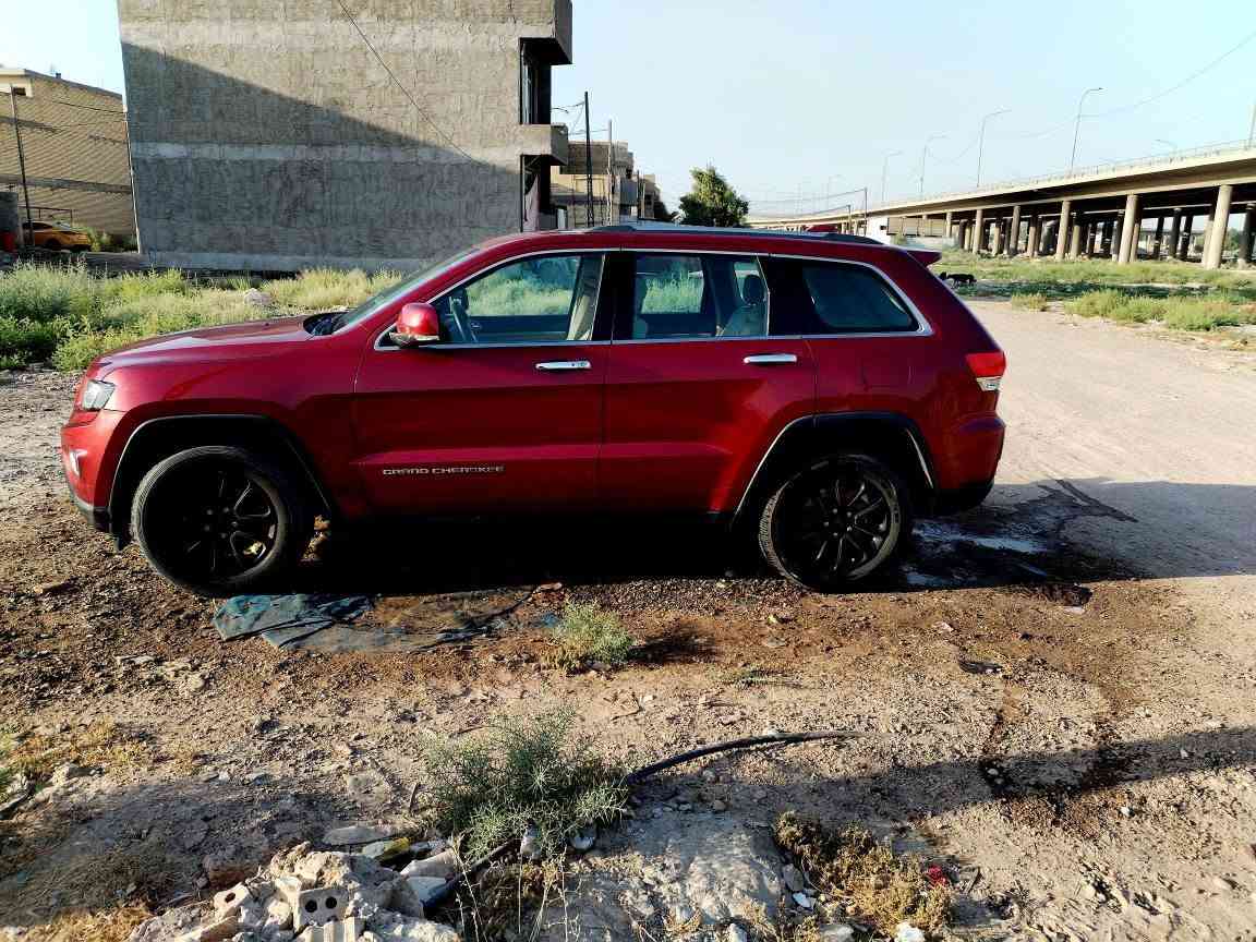 سلام عليكم جيب لاريدو البيع موديل 2014  فول موصفات محرك 3600 6سلندر  السعر 175الرقم*********** بغداد, العراق
