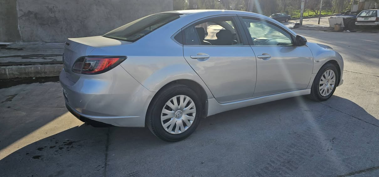 مازدا ٦ 
مۆدێل ٢٠٠٩
عام بۆیاخ لەسەر ساخی 
سەنەوی رەقەم تازە 
پێش و دوا تازە داگیراوە 
تایە تازە 
هیچ مە سروفی نیە 
بەشەرتی گێر و مەکینە 
سەیارەکە زۆر جوانە 
خلیجیە 
نرخ ٧٩ 
بۆ زانیاری *********** السليمانية, العراق
