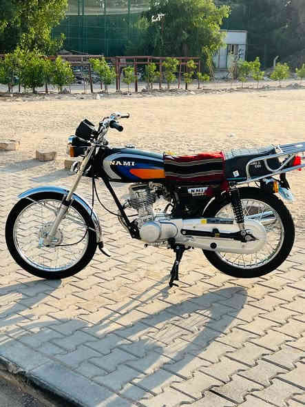 السلام عليكم اربعه كير شلامجه مديل21 ولمكينه23 اوراق اصولي السعر مليون و150وبيه مجال ما متواجد فيس فقط واتساب ***********
