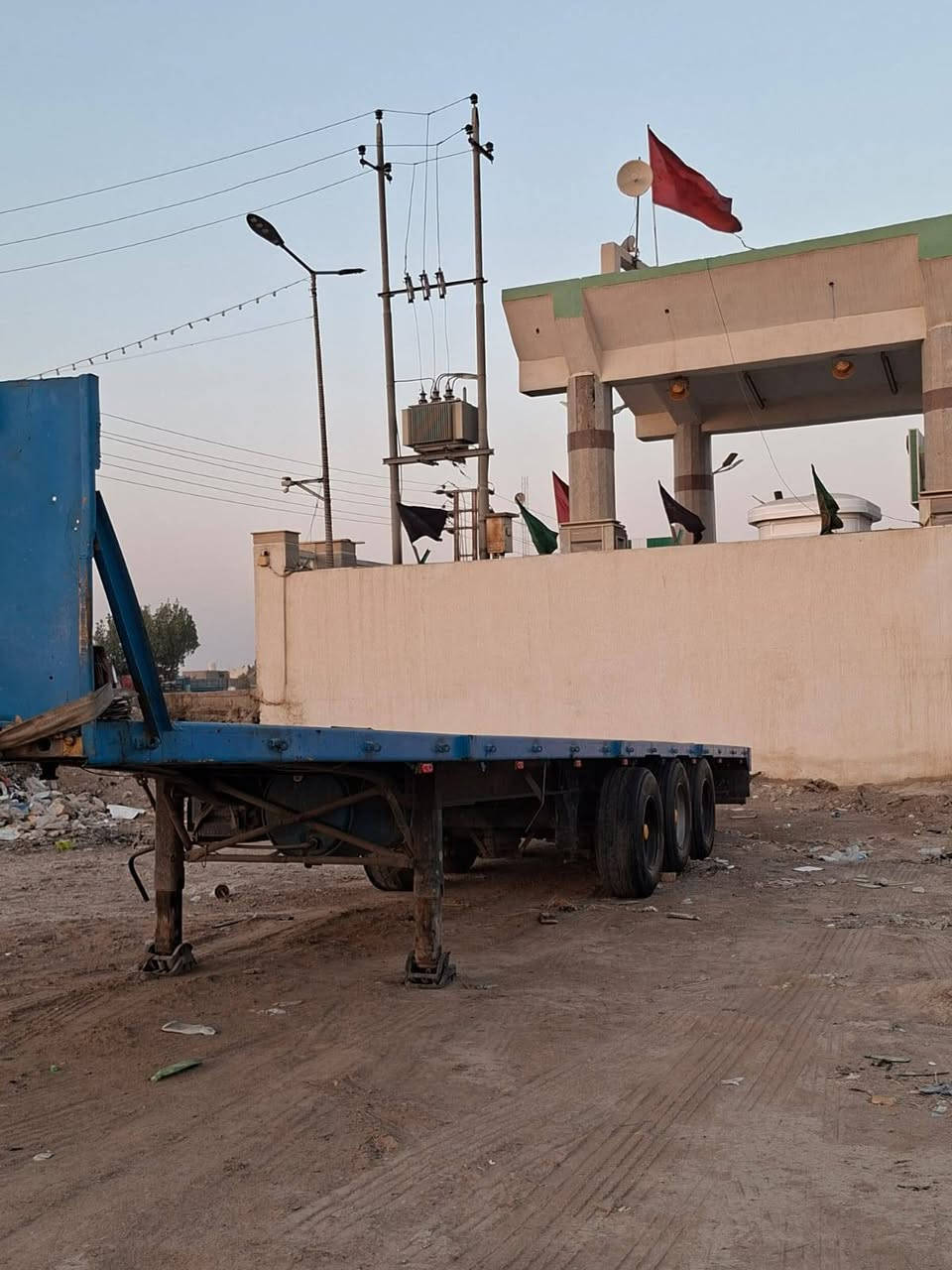 السلام عليكم عربانه وربيه طول  13,60 فول جنل عبار  دنكير يعلك فول كهربايات شاصي 16ملم مكفول  مجموعه سانبه تايراتهه فوك النص عمر جدد
المكان بغداد النهروان ***********
***********
