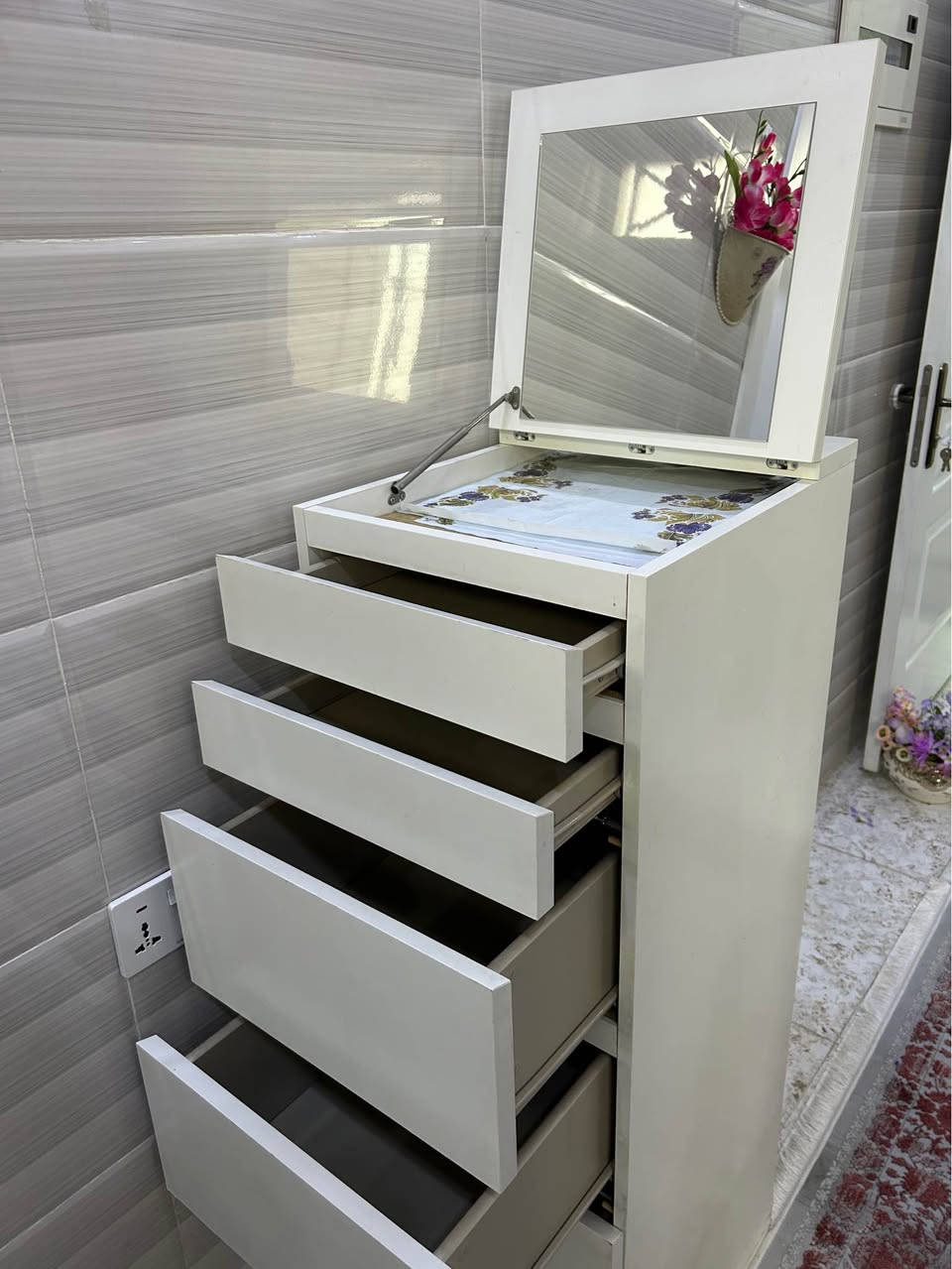 بۆکسی چە کمە جە لە گە ڵ ئاوێنە و شوێنی هه ڵگرتینی ملوانکە و مستیلە و پشتێن السليمانية, العراق


**إذا كنت صاحب هذا الإعلان وتريد حذفه لأي سبب، رجاءا أرسل رسالة إلى الدعم الفني**