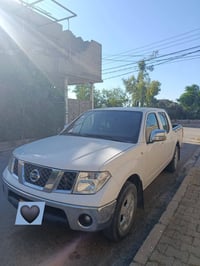 نيسان نافارا • ٢٠٠٩ • رقم سليمانية