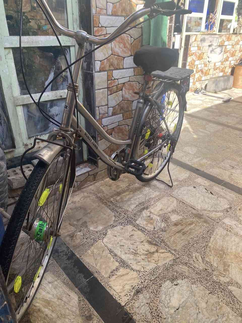 السلام عليكم عدي هاذه الباسكل البيع سعره 100وبي مجال حجمه27 مكاني بغداد شعله


**إذا كنت صاحب هذا الإعلان وتريد حذفه لأي سبب، رجاءا أرسل رسالة إلى الدعم الفني**