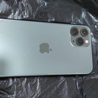 آيفون ١١برو • ٦٤ • بطارية ٧٠