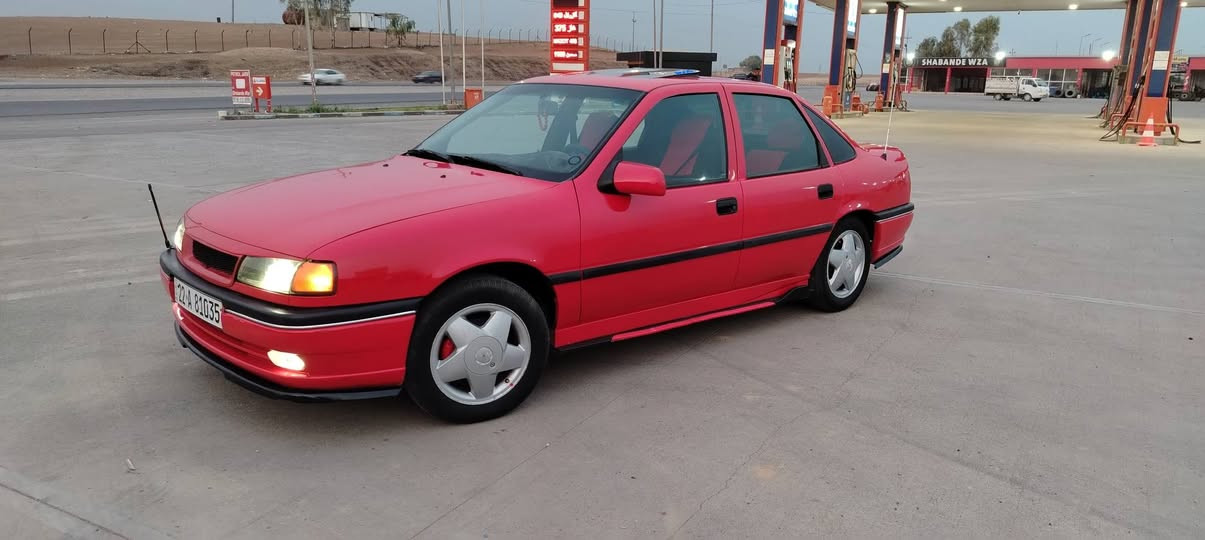 ۆپیل ڤیکترە مۆدیل 92گێڕ حادی مەکینە 20 بەبی لێدران بەبی شووخت وو هیجی نیە بەس حامە بۆ جوانی لەسەر ساخە لایت LED سیستەم گزۆز سپۆرت کۆنترۆڵ دووجام کارەبای سیلایت پێشوو پشت 95 ویل95 سپۆرت دۆسە سپۆرت رەقەم هەولێر باریک هەزارە مانیگیک بەسەرجوە  بەبی دوکەڵ بەبی بوخار بۆ زانیاری زیاتر رەقەم تەلەڤۆن *********** واصت ئاپی لەسەر شووین هەولێر سەحر 55$کەمیک مەجال 9 وەرەقە غرامەی لەسەرە رێزوو سڵاو بۆ ئادمین ❤❤ أربيل, العراق
