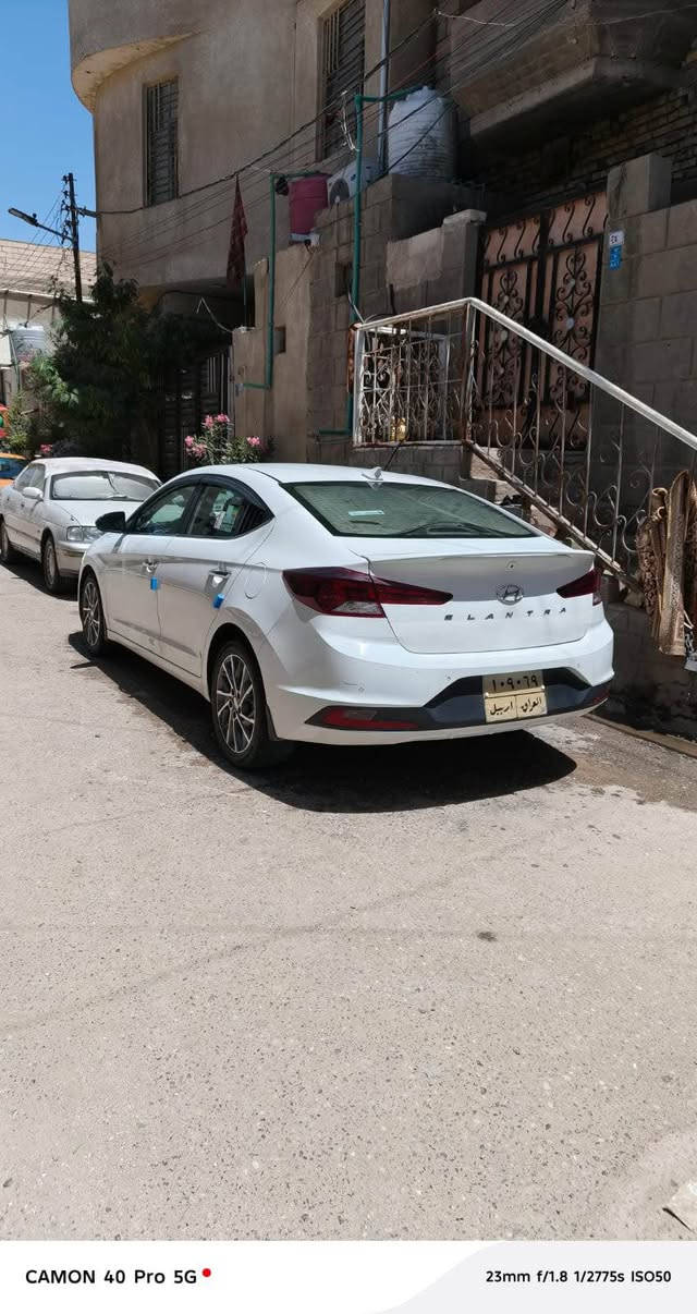النترا ٢٠٢٠ خليجي فول مواصفات ، للبيع او مراوس مع كورلا او فورتي 

،محرك ٢،٠ كير اي تي رقم اربيل باسم شركة ، السنوية منتهية ، بيها ضربة بسيطة بالقبق مالت الصندوق فقط باقي السيارة مكفولة من الضربة القوية والتبديل و الصبغ ، محرك كير تبريد حدادة كلهن كفالة 

للتواصل *********** البصرة, العراق
