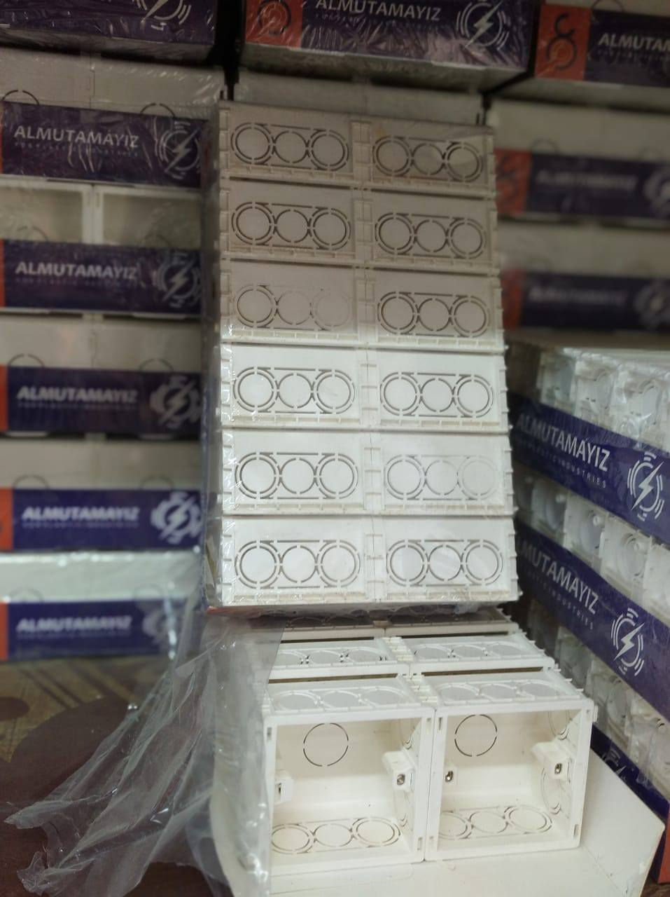 بوكس جوكر  ( العميق )تعبئة الكارتون 100 قطعه بسعر 40 الف  
🛑توجد خدمة توصيل في جميع انحاء العراق 🇮🇶 استفسار اتصال ***********☎️✅
لطلاع على باقي المواد رابط قناة تلكرام 
https://t.me/s5e9v8QPGUw3YmUy
