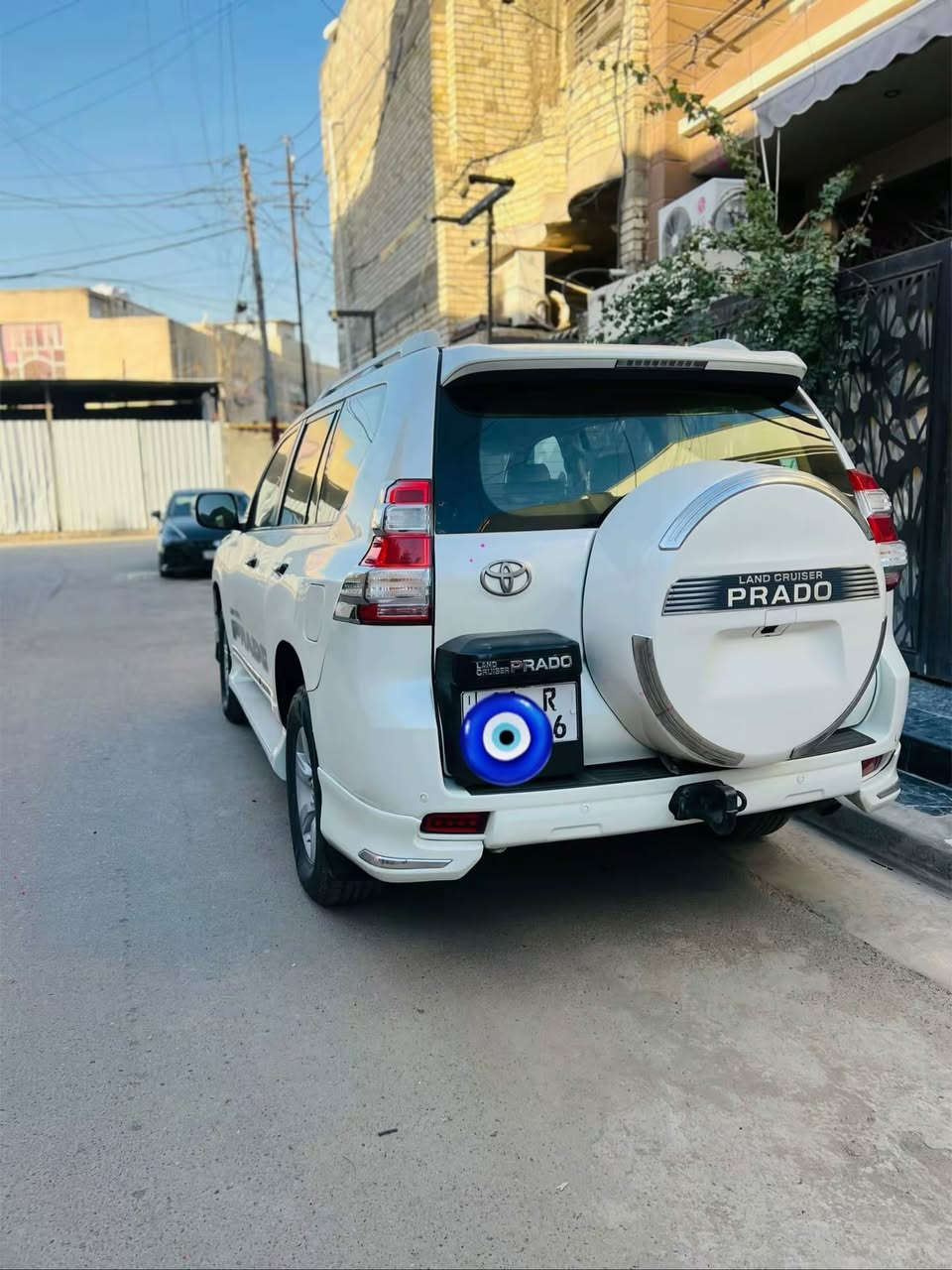 السلام عليكم برادو 2014 6 سلندر
Txl 

دبل تانكي 

كويتي

فتحة

ماشية ١٤٠ الف كم

فول مواصفات 
صدر تخم تاير جديد 
كله جديد بدون نقص

باسمي رقم بغداد 

مكاني شارع فلسطين

مكينه وكير وشواصي ولغود مكفولات

معجون مابيها فقط بالجاملغ الخلفي الايسر

داخل جلد حمصي كلش جديد وعلى. ايدي مال بيت السياره

تكم قماره جنطة بنيد كفاله من الصبغ 

***********
