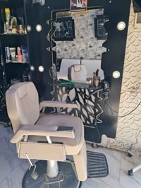 كراسي ٣ • مرايات ٣ • العنواب بغداد